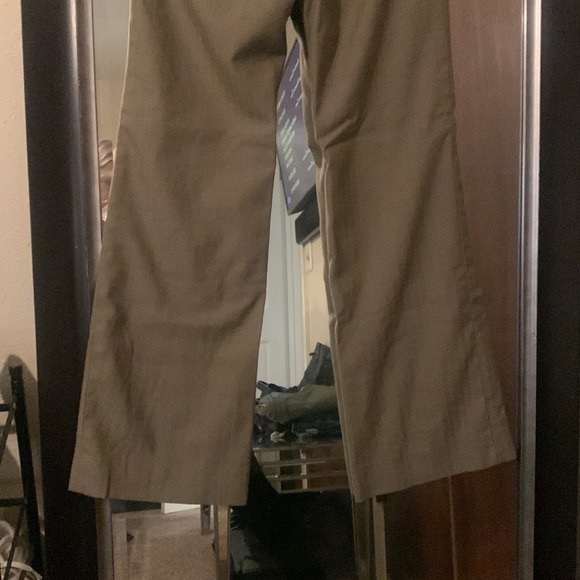 Gap pants size 2. Design is Gap Stretch. - Picture 6 of 6